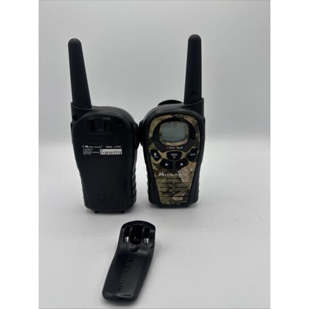 Midland LXT385 Mossy Oak Camo Handheld 2-Way Walkie Talkie Radio